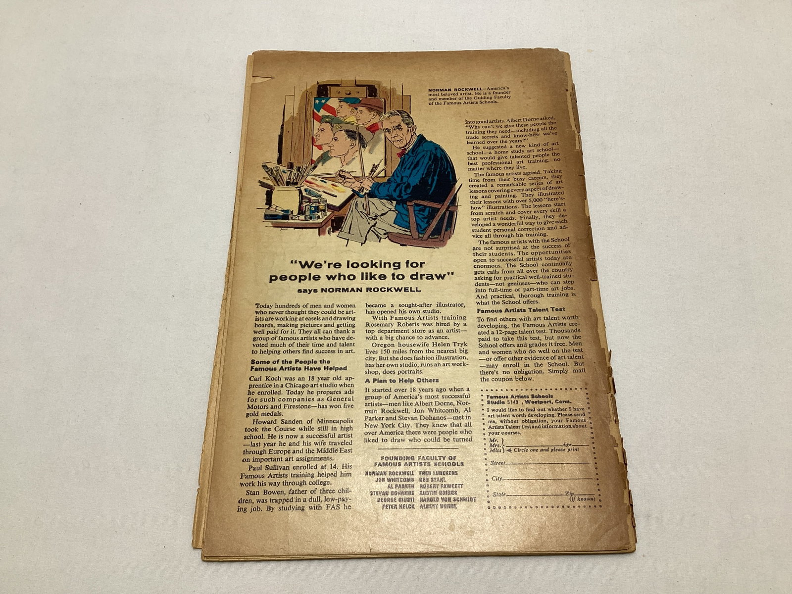 Avengers 33 Marvel Comic Book - 8