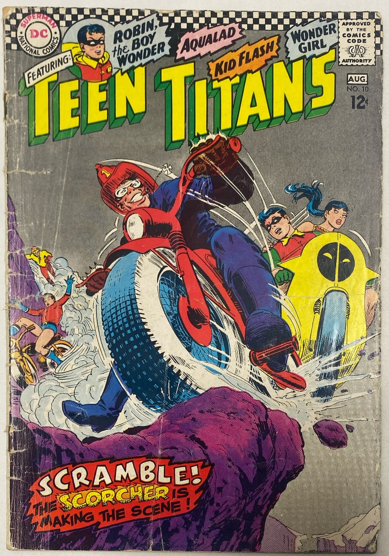 Teen Titans 10 DC Comic Book (1 of 8)