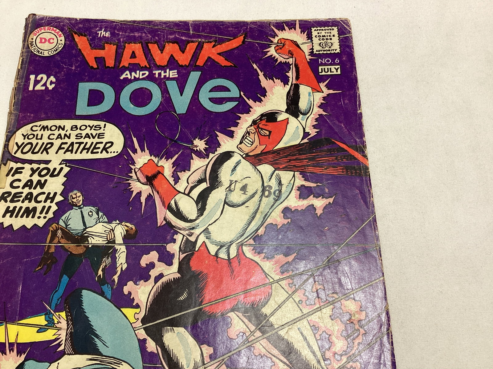 Hawk and Dove 6 DC Comic Book - 3
