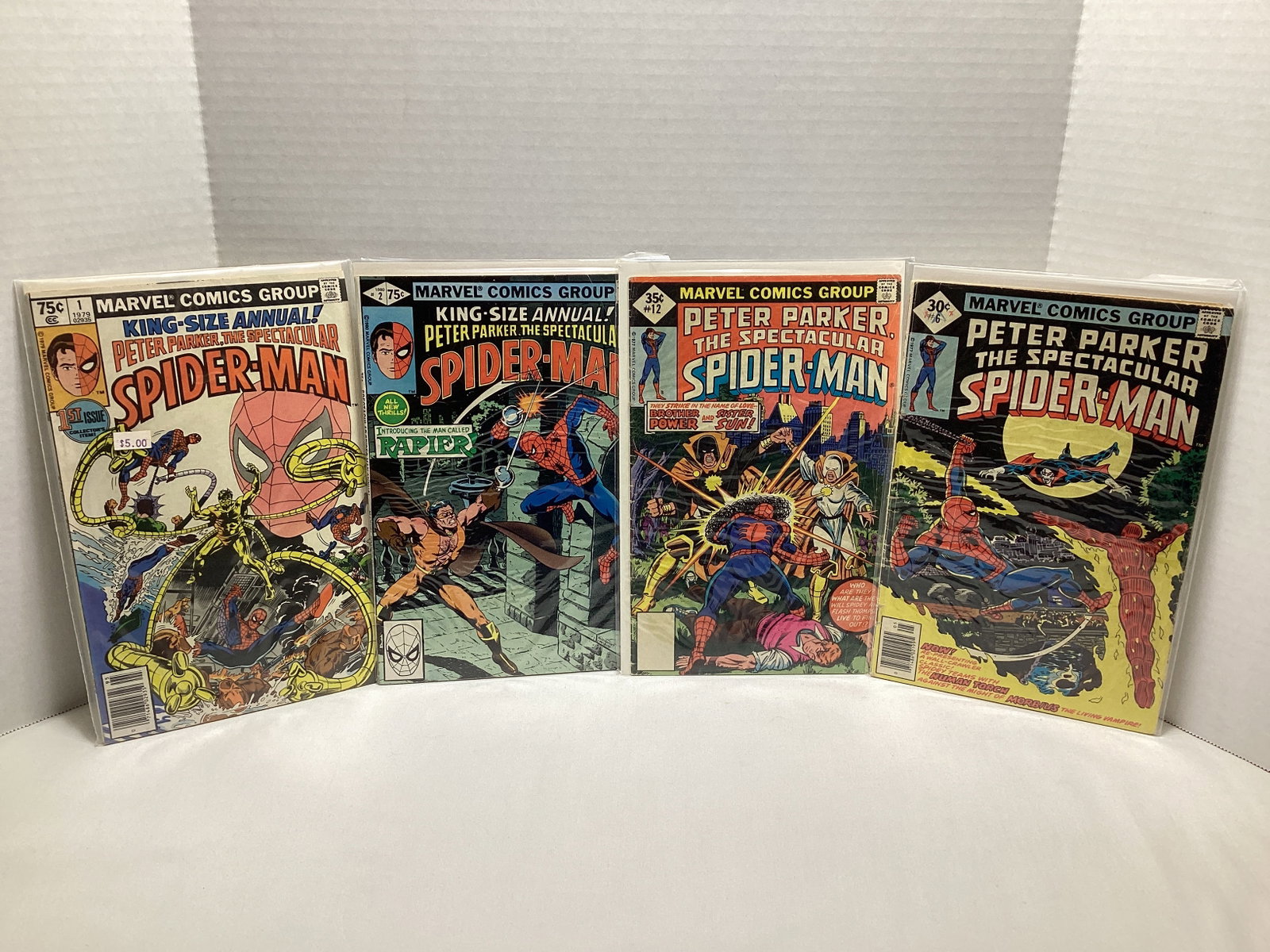 Four Peter Parker Spectacular Spider-Man Marvel Comic Books: .