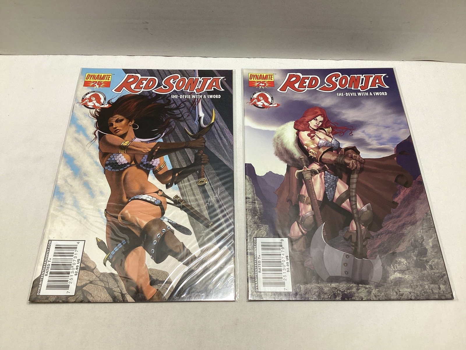 Four Red Sonja Dynamite Comic Books - 3