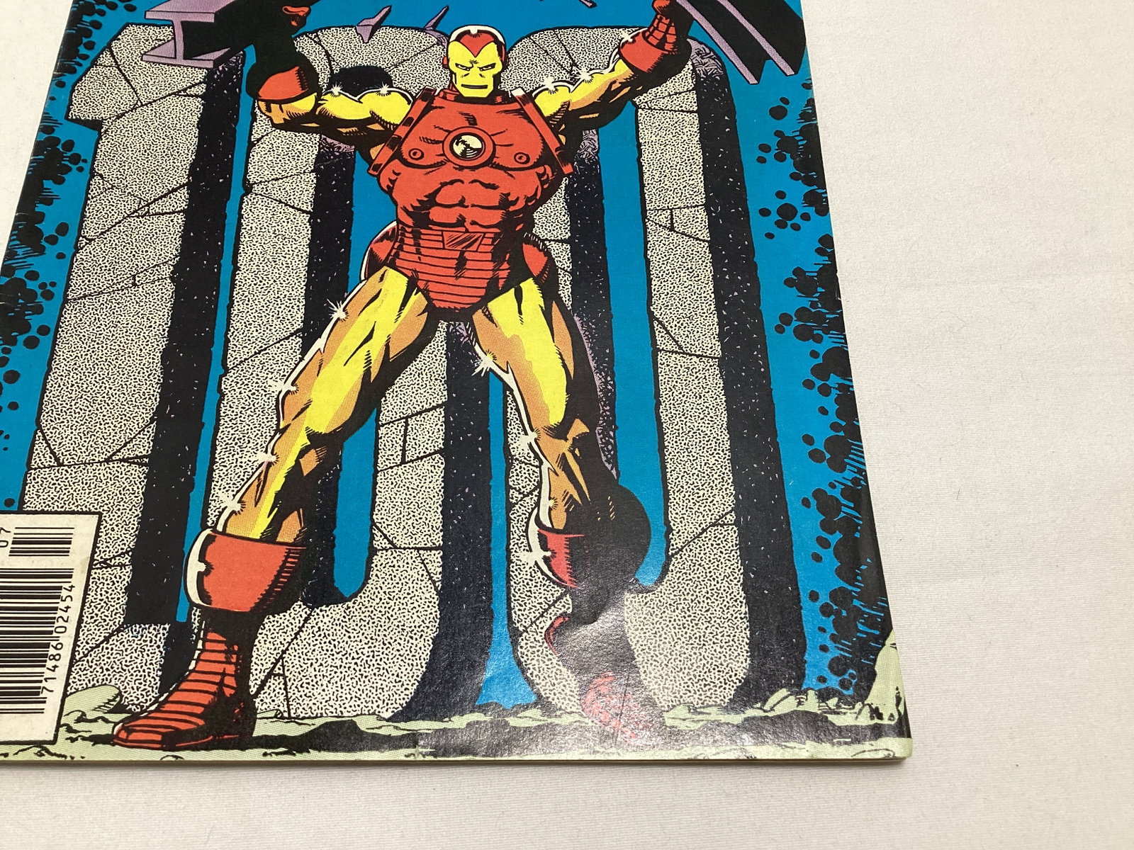 Iron Man 100 Marvel Comic Book - 5