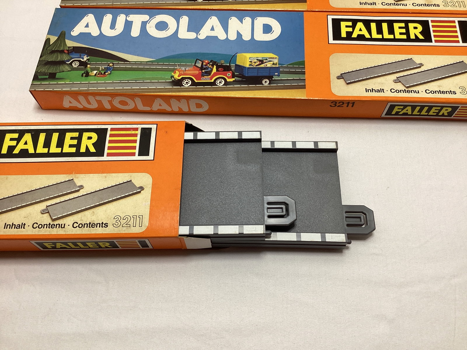 Four Faller Autoland 3211 Road Pieces - 3