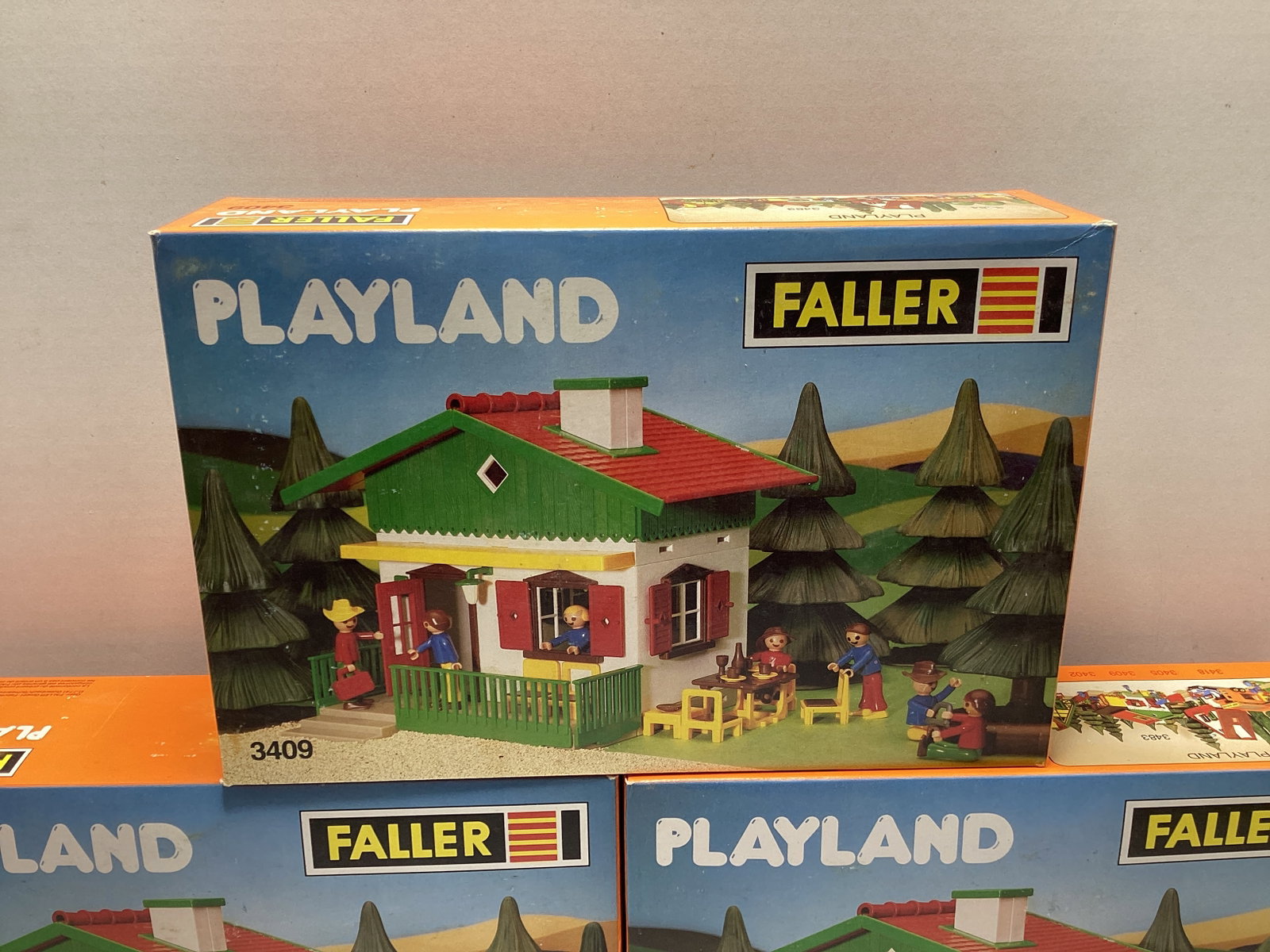Three Faller Playland 3409 Country House Playsets - 2