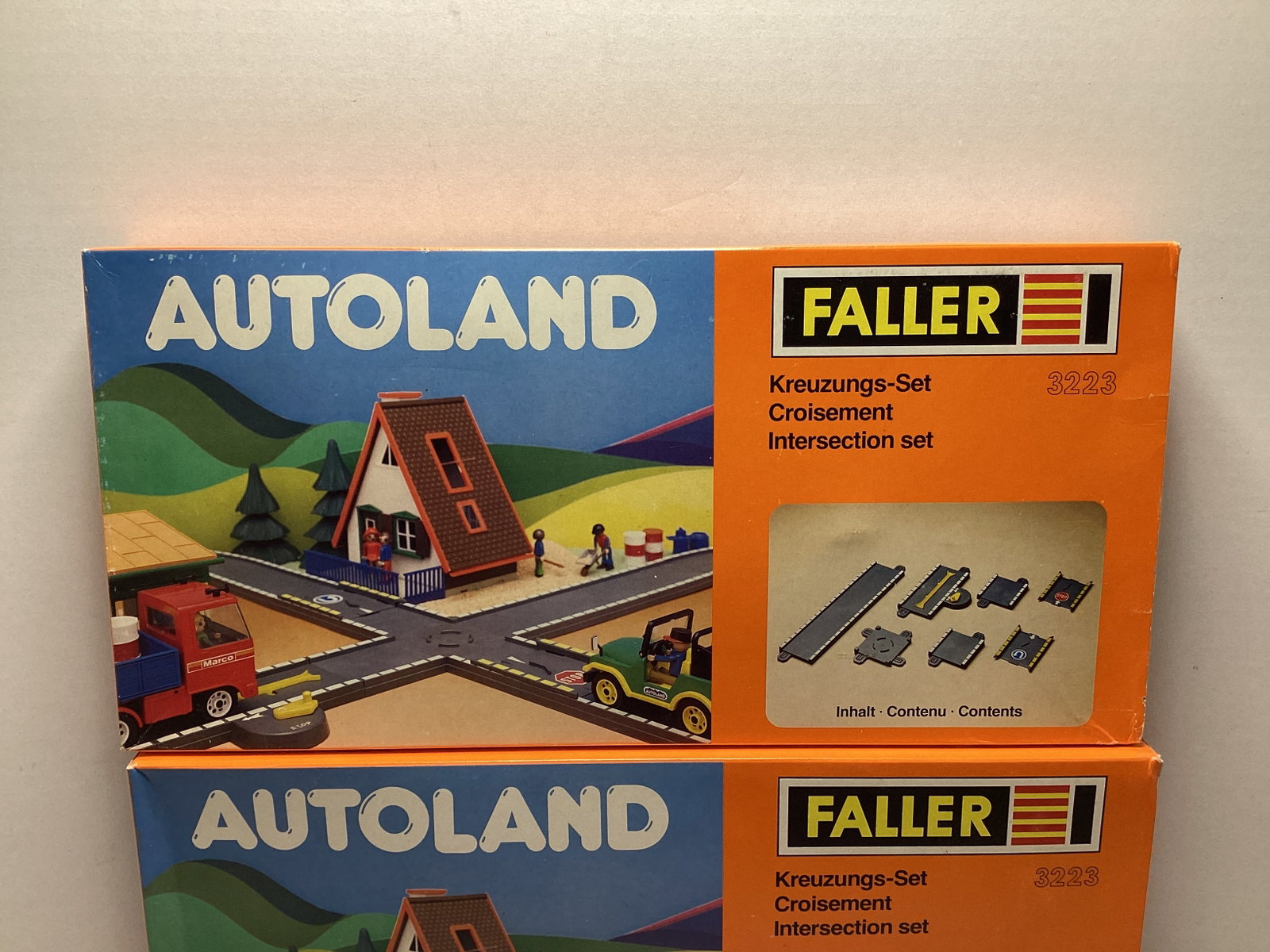 Three Faller Autoland 3223 Intersection Sets - 2