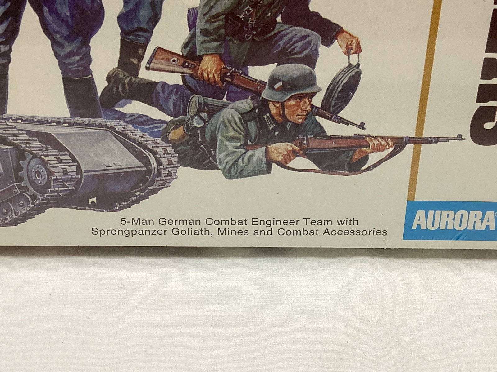Eight Aurora ESCI Prestige Series Sealed Assault Engineers 6303 Model Kits - 4