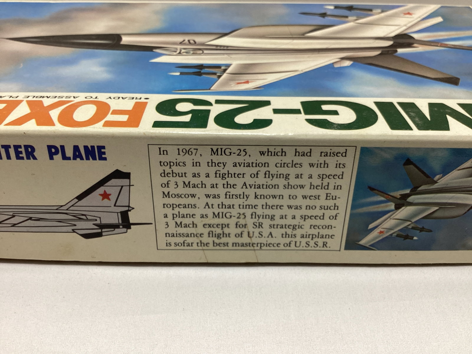 Foxbat USSR Mig-25 Fighter Jet 1:72 Scale Model Kit - 4