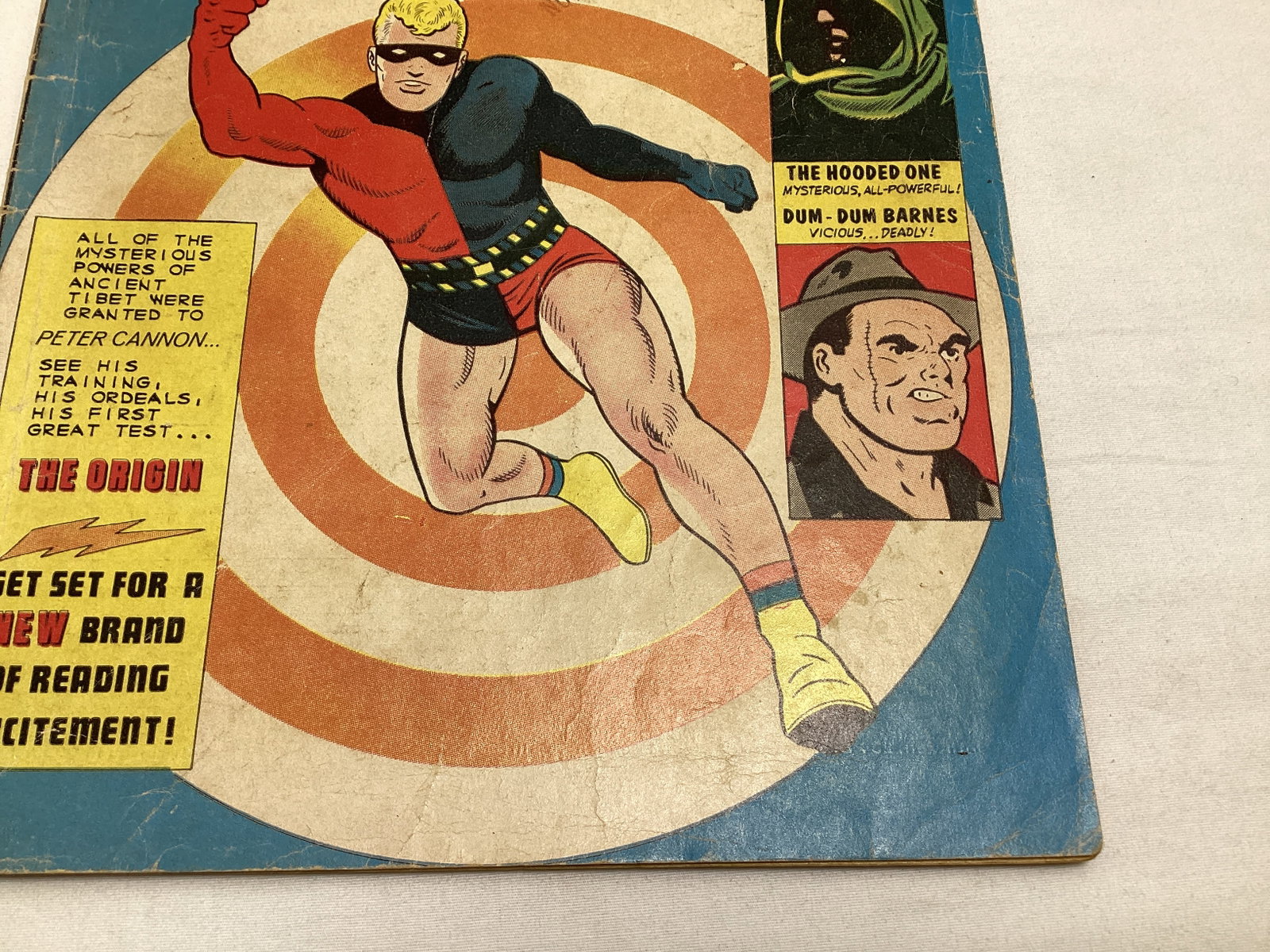 Peter Cannon Thunderbolt 1 Charlton Comic Book - 5