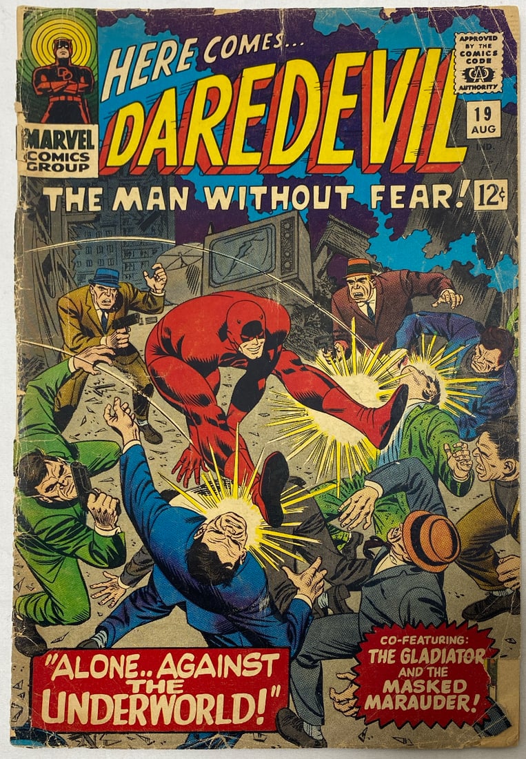 Daredevil 19 Marvel Comic Book: 1966, cover detached and split, please preview and see all photos for this lot
