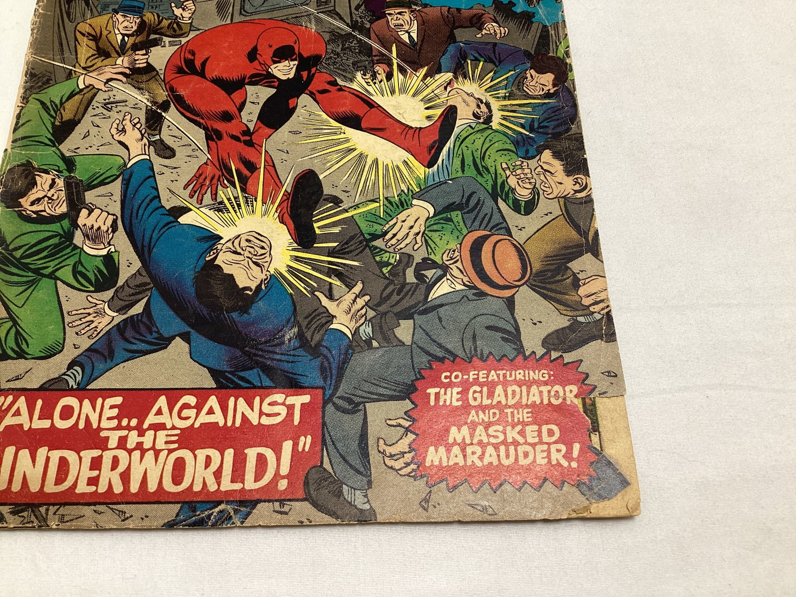 Daredevil 19 Marvel Comic Book - 5