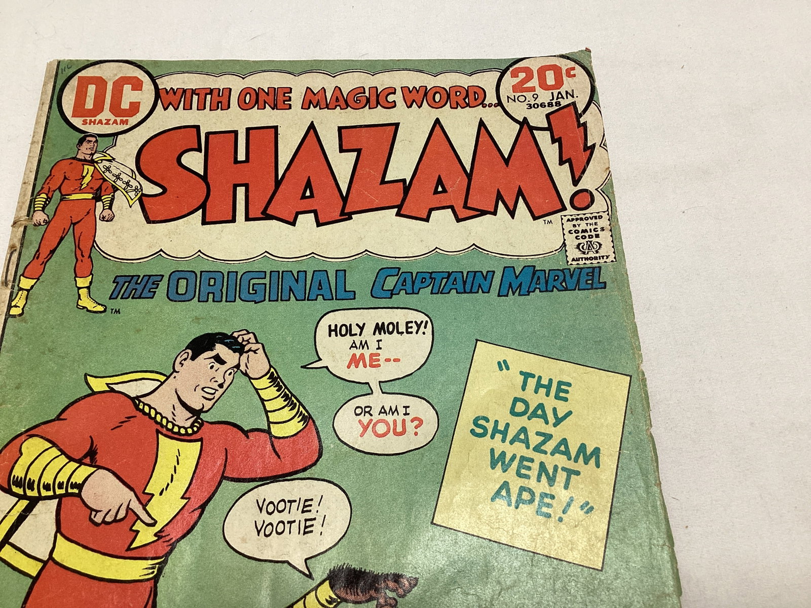 Shazam 9 DC Comic Book - 3