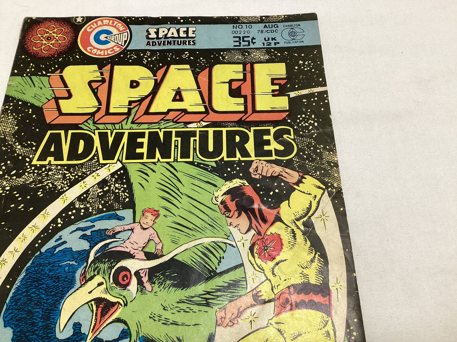 Space Adventures 10 Charlton Comic Book - 3
