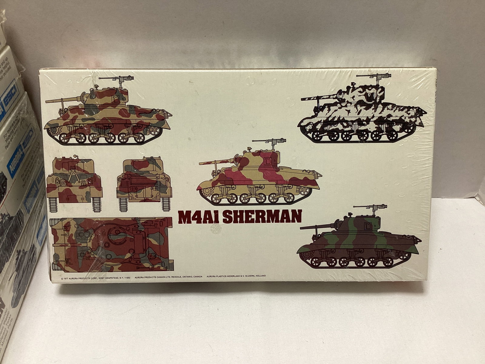 Six Aurora ESCI Prestige Series M4AI Sherman Tank Sealed 1:72 Scale Model Kits - 5