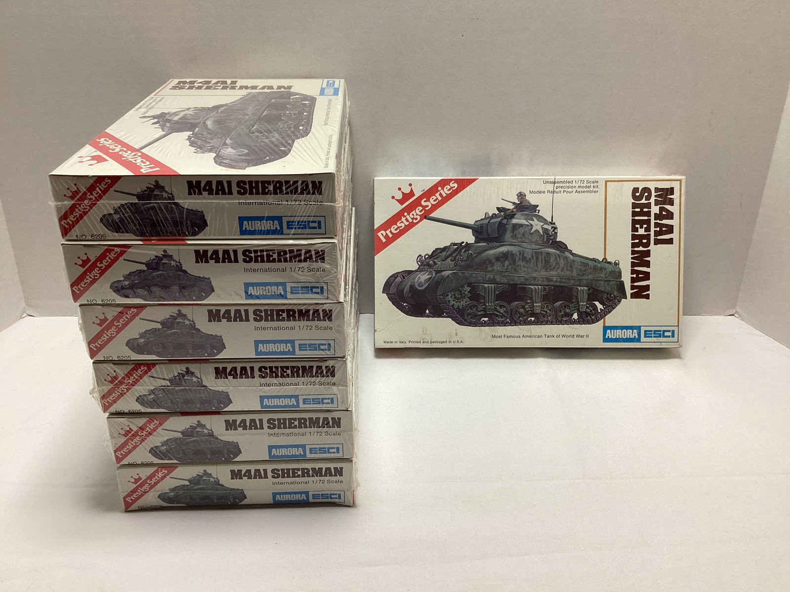 Seven Aurora ESCI Prestige Series M4AI Sherman Tank Sealed 1:72 Scale Model Kits (1 of 6)