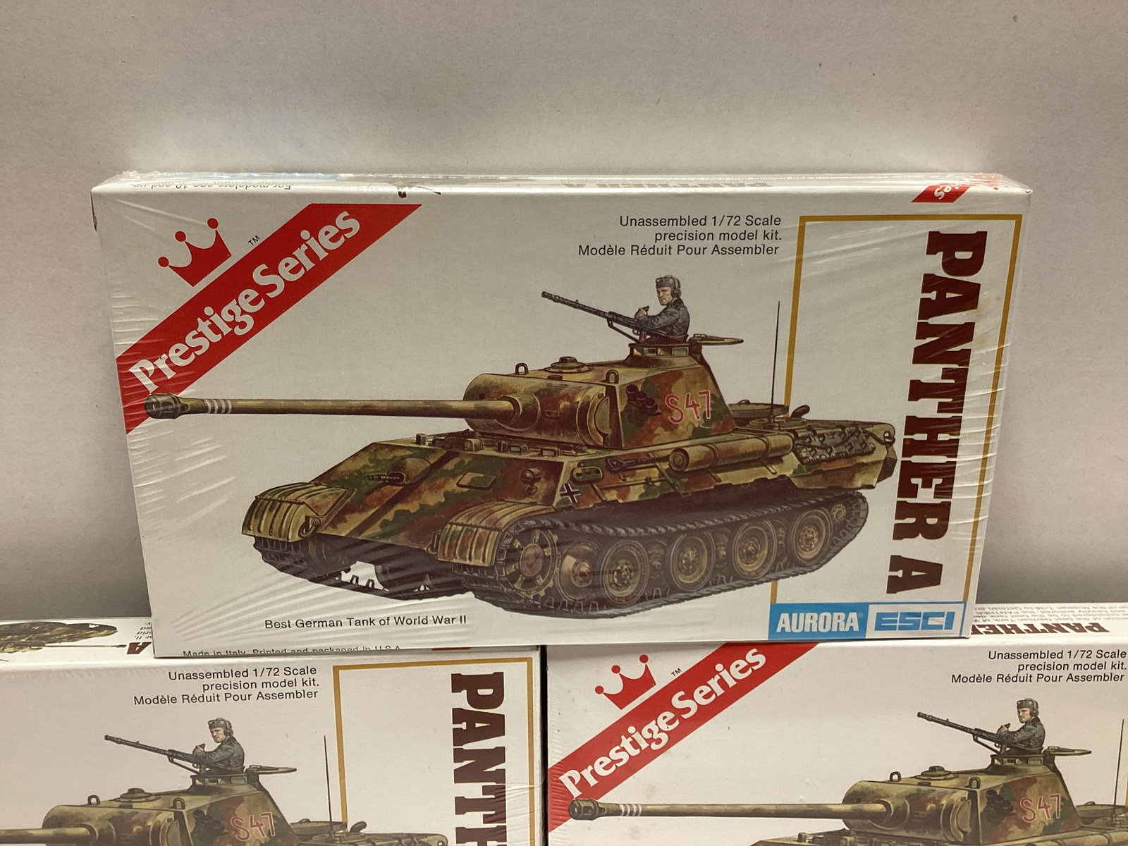 Three Aurora Panther A German WWII Tank Sealed 1:72 Scale Model Kits - 2