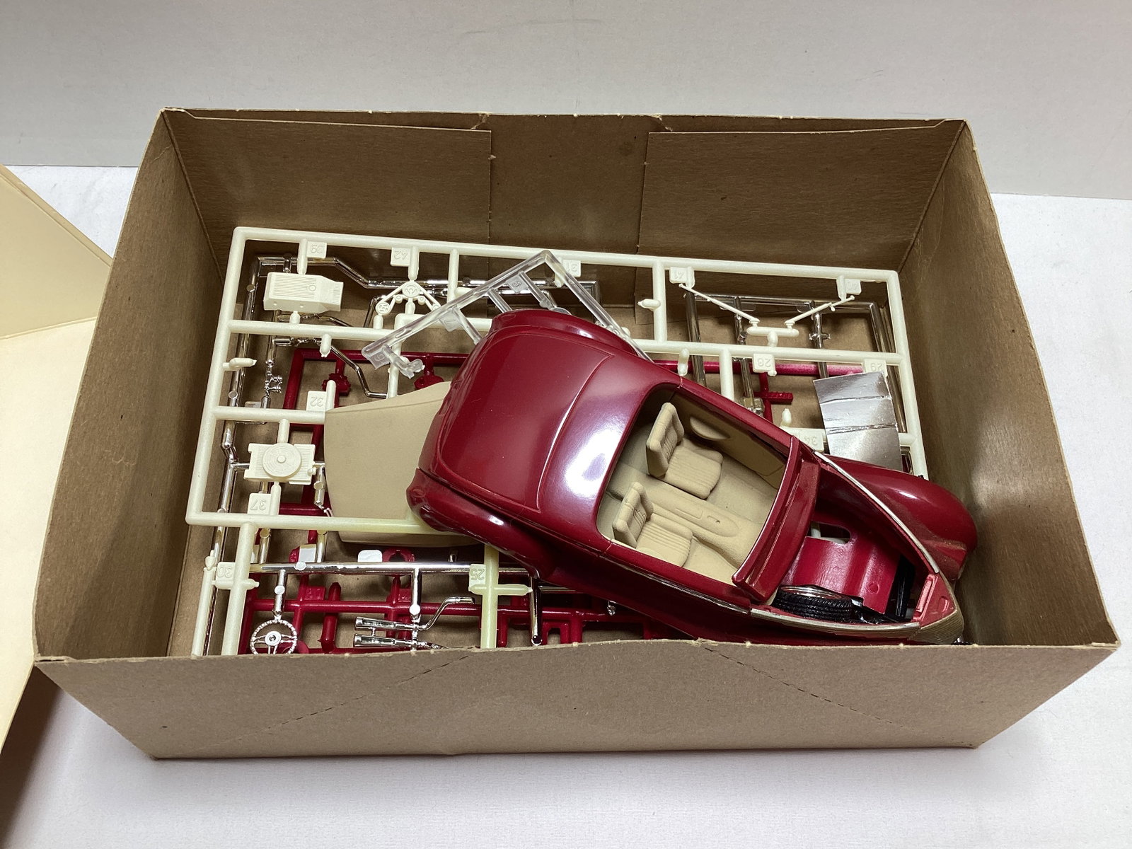 Testors Boyd's Smoothster 1:24 Scale Model Kit - 3