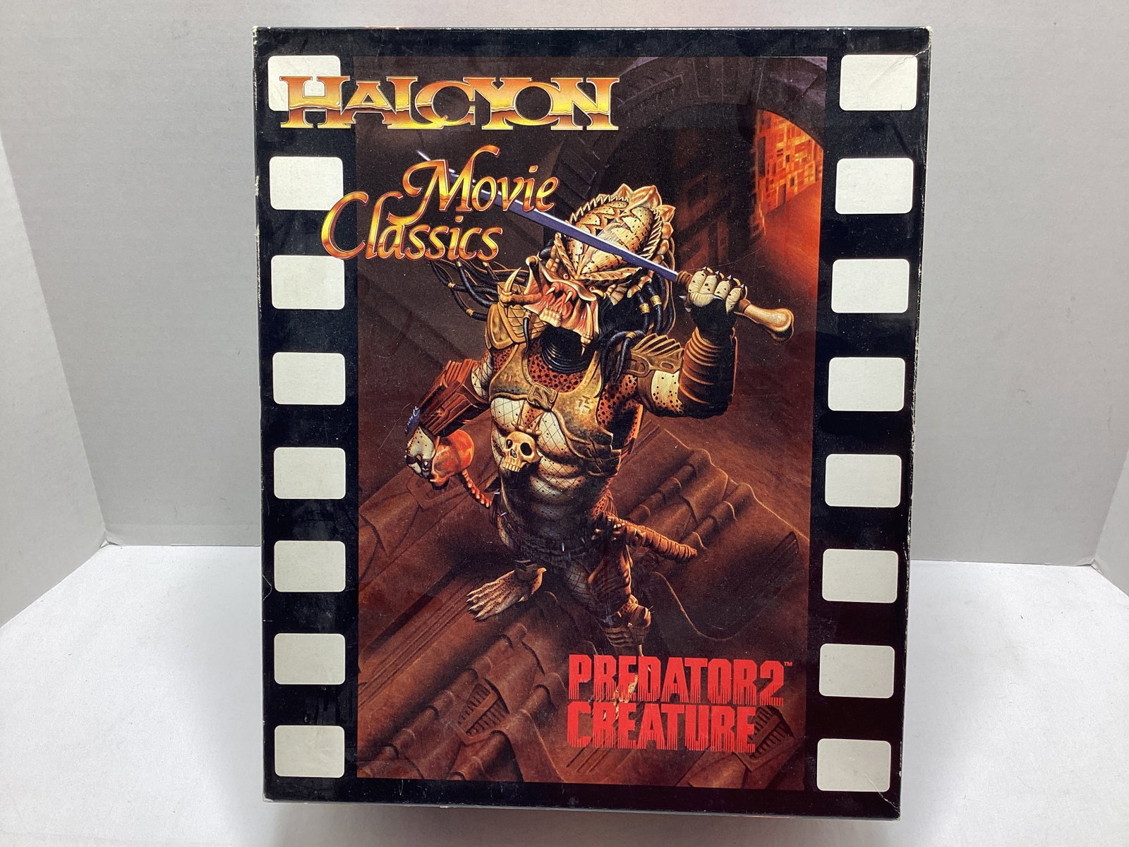 Halcyon Movie Classics Predator 2 Model Kit: open box, unsure if complete