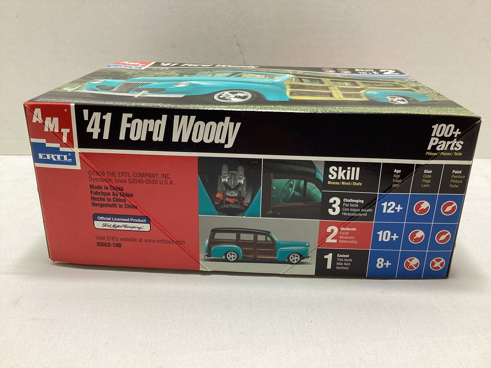 AMT ERTL 1941 Ford Woody 1:25 Scale Model Kit - 3