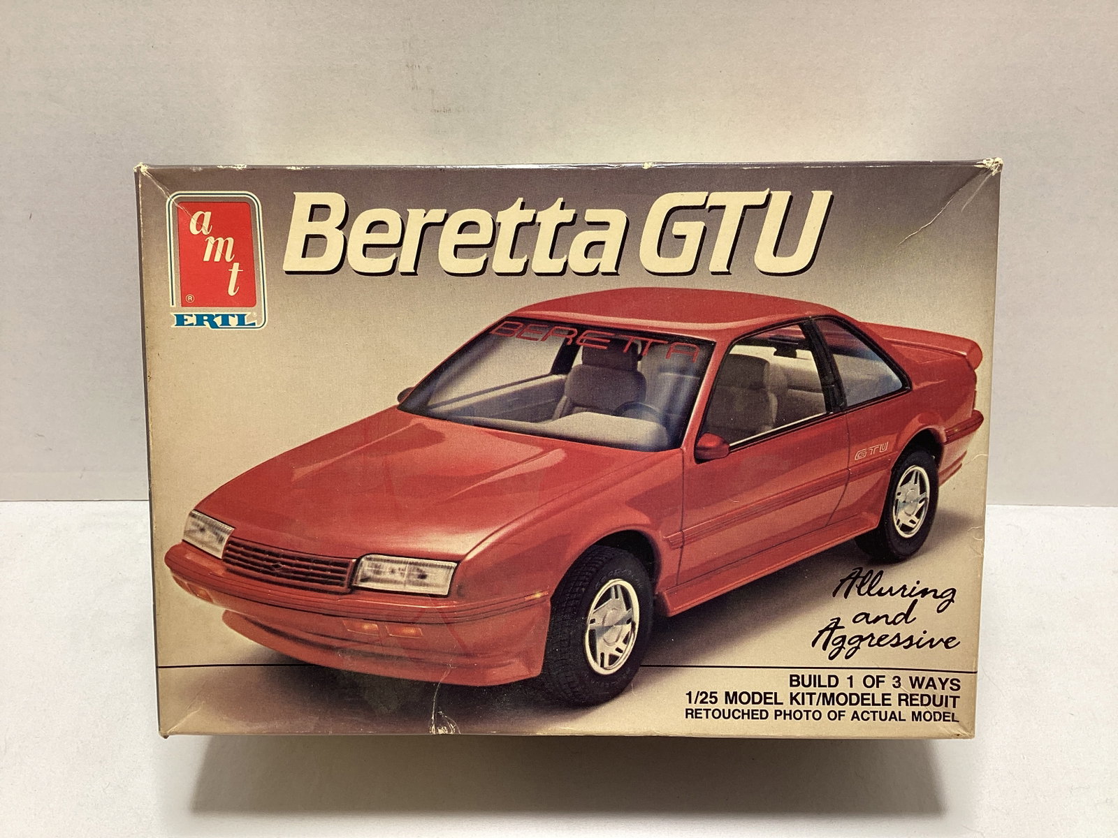 AMT ERTL Beretta GTU 1:25 Model Kit: open box, unsure if complete