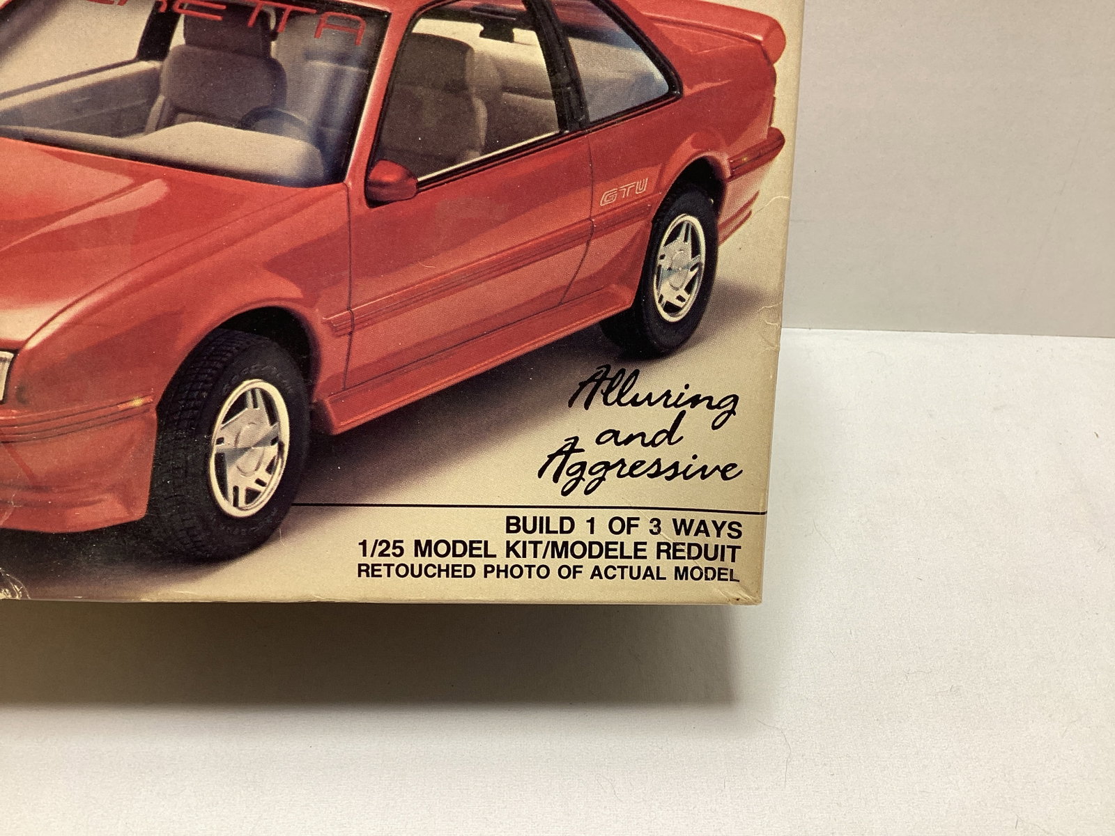 AMT ERTL Beretta GTU 1:25 Model Kit - 2