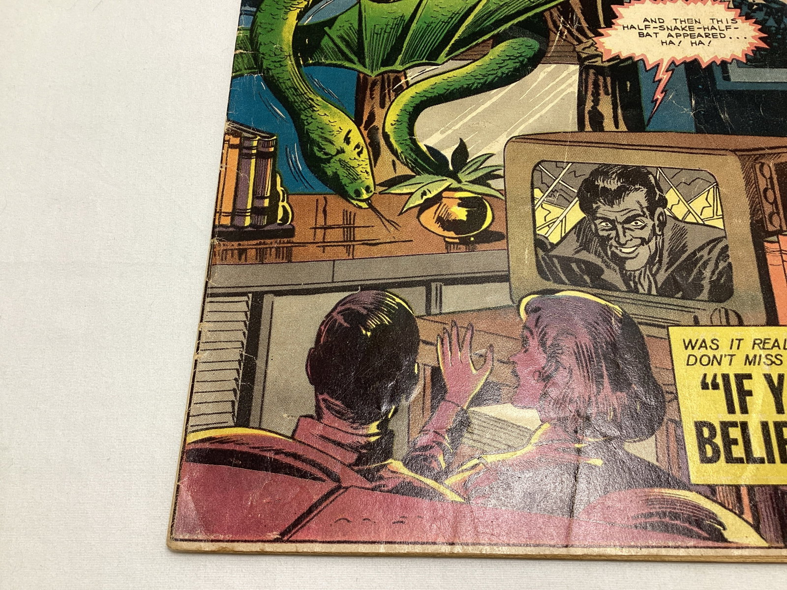 Mysteries of Unexpected Worlds 27 Charlton Comic Book - 4