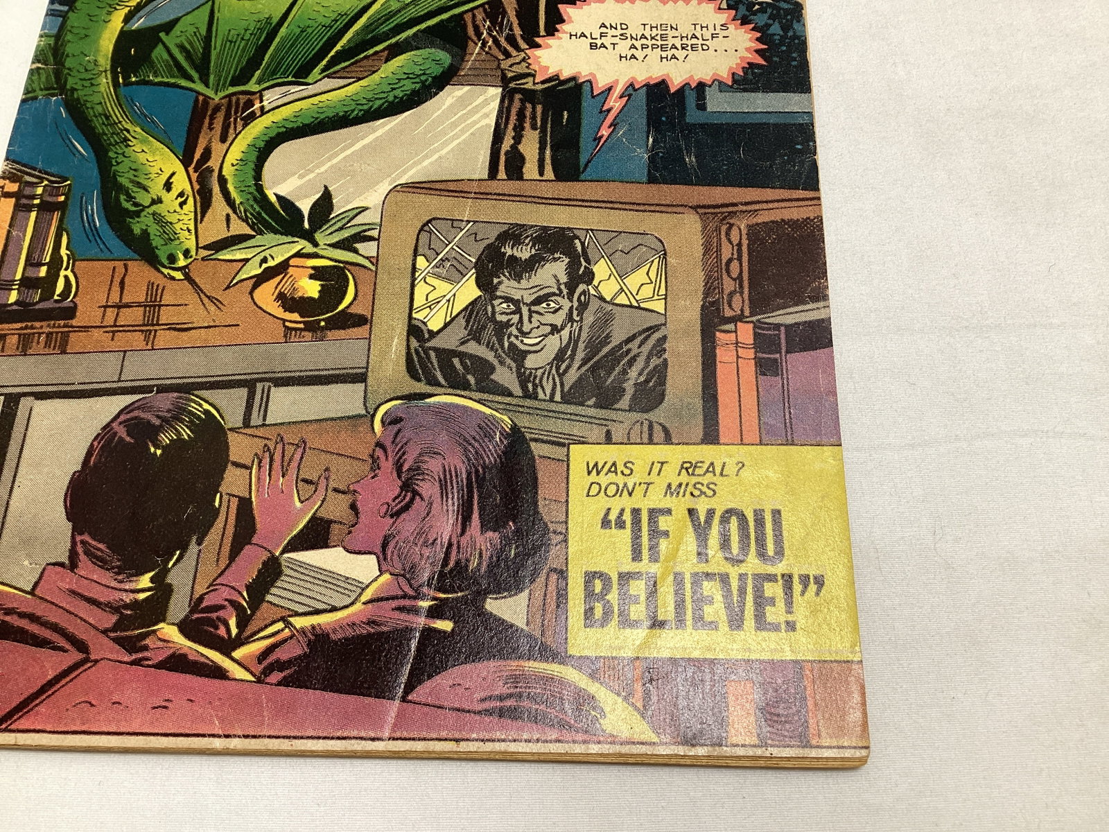 Mysteries of Unexpected Worlds 27 Charlton Comic Book - 5