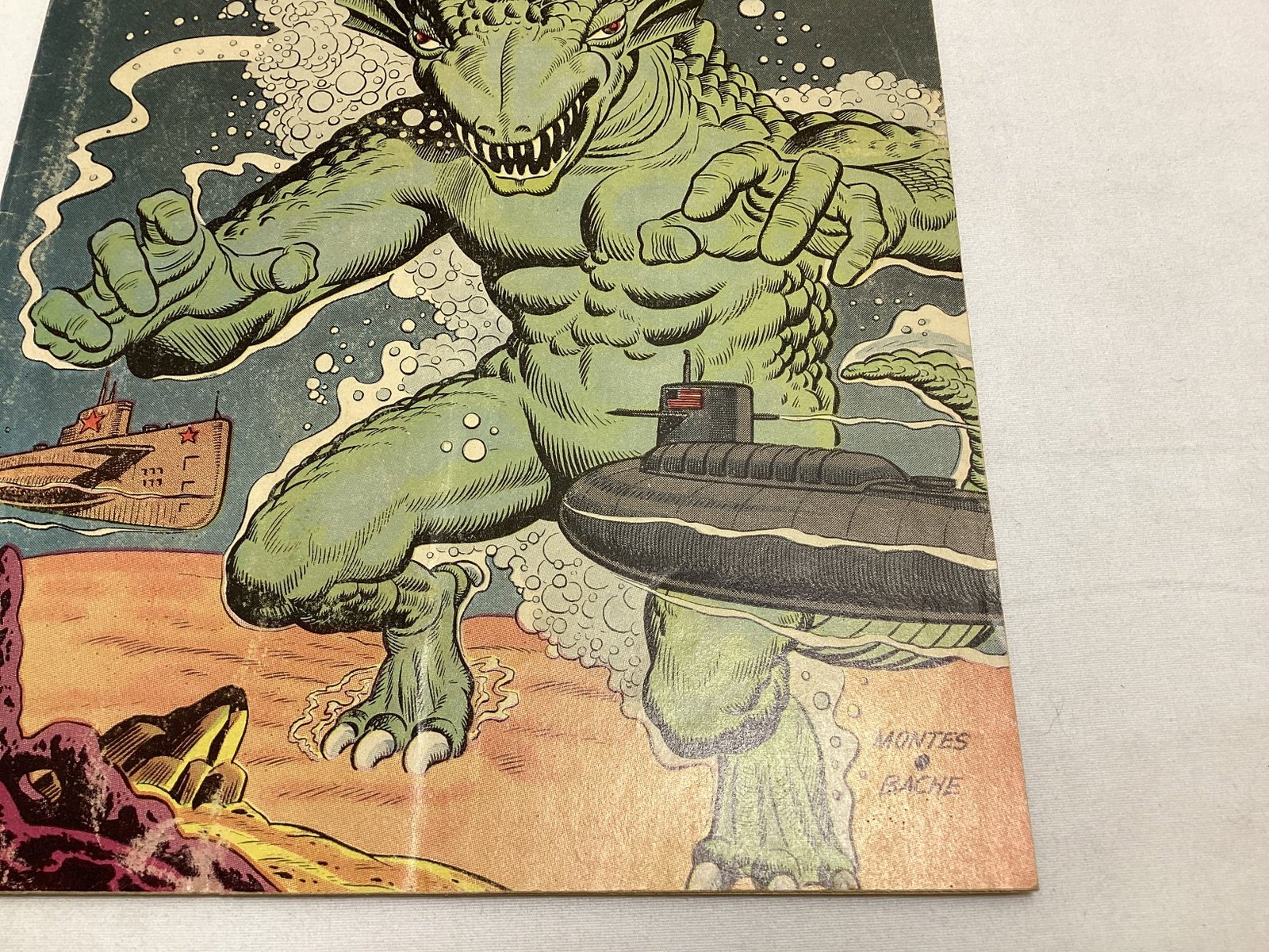 Gorgo 14 Charlton Comic Book - 5