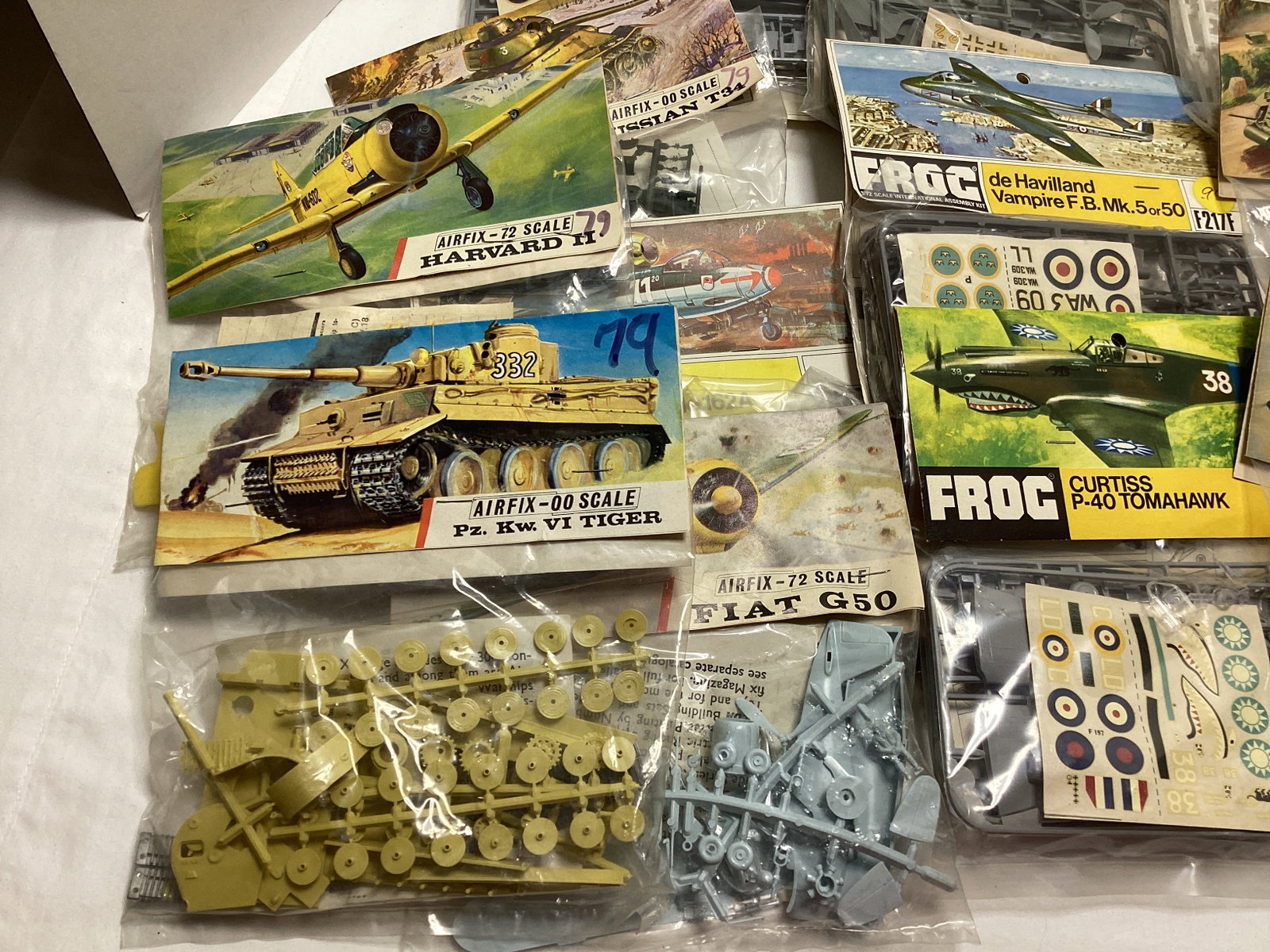 Military Model Kits - 2