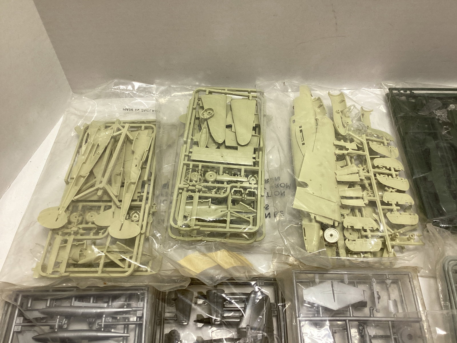 Military Model Kits - 2