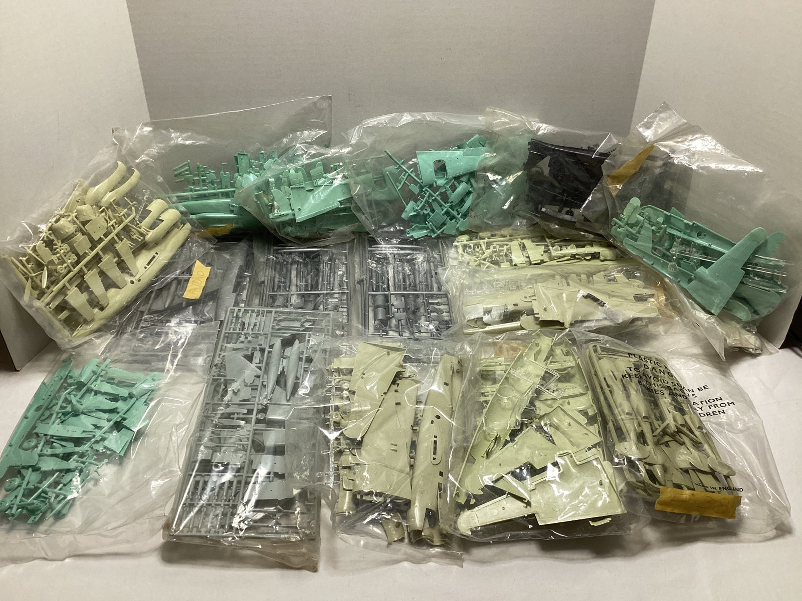 Military Model Kits (1 of 5)