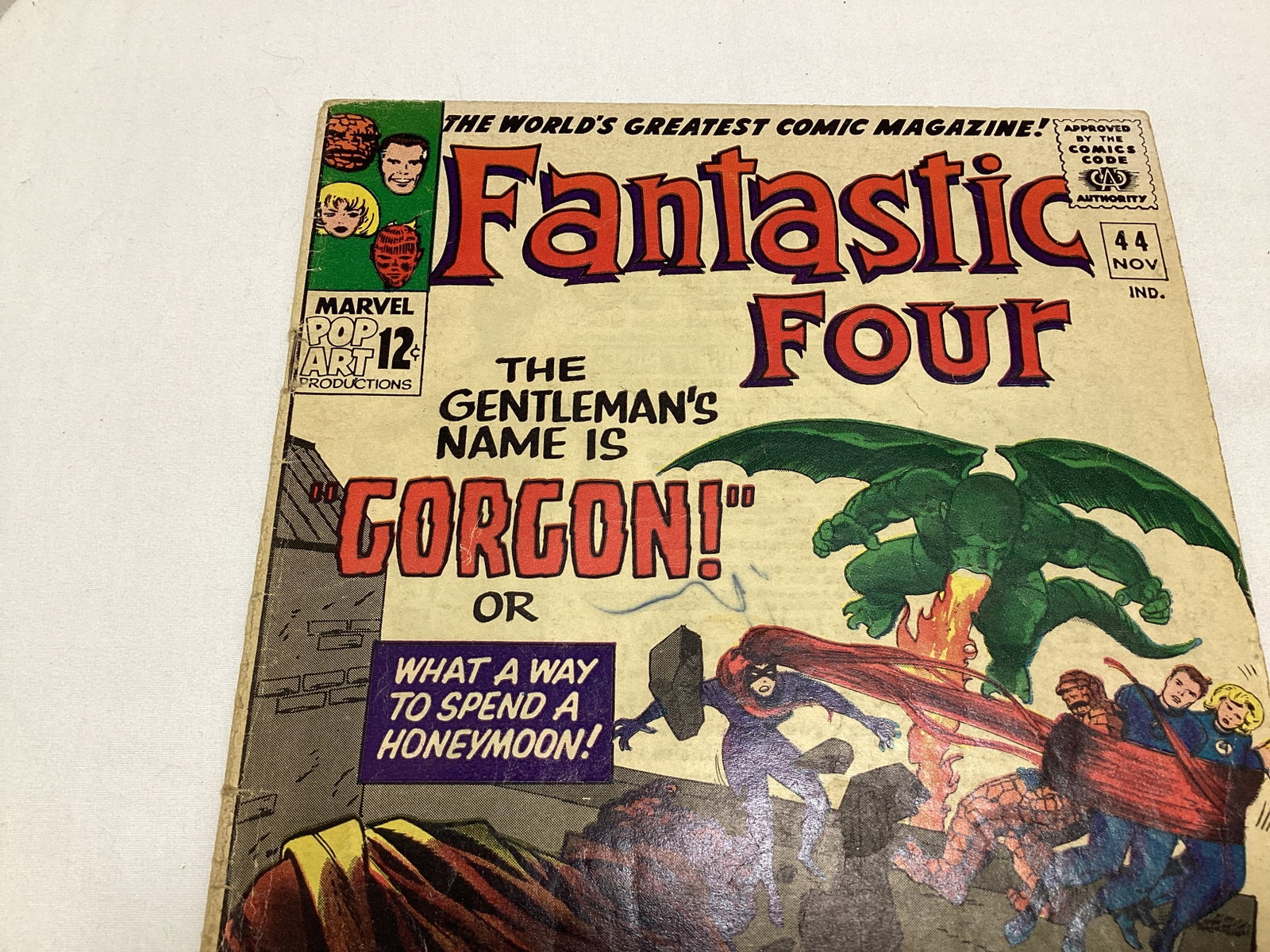 Fantastic Four 44 Marvel Comic Book - 2