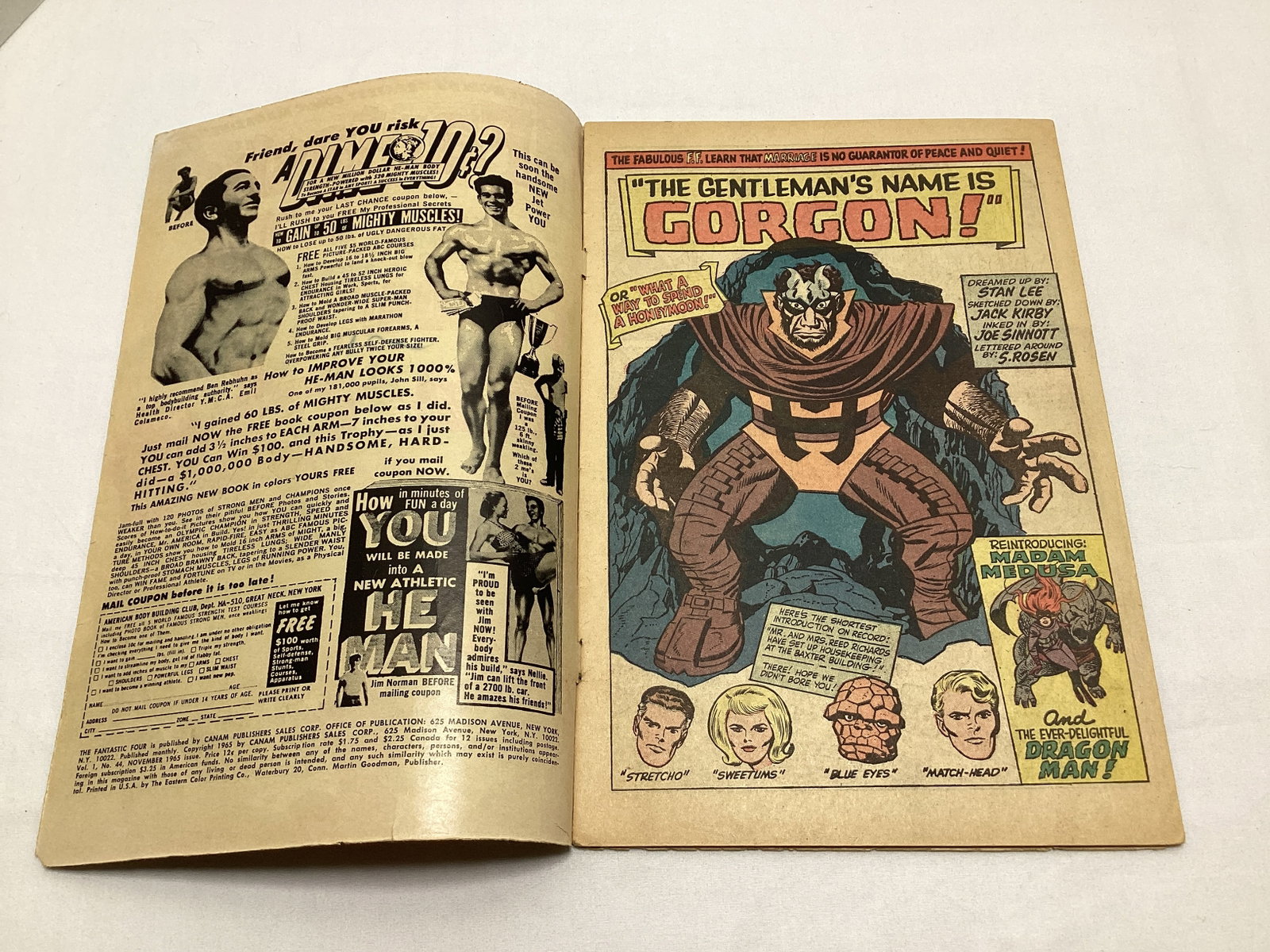 Fantastic Four 44 Marvel Comic Book - 6