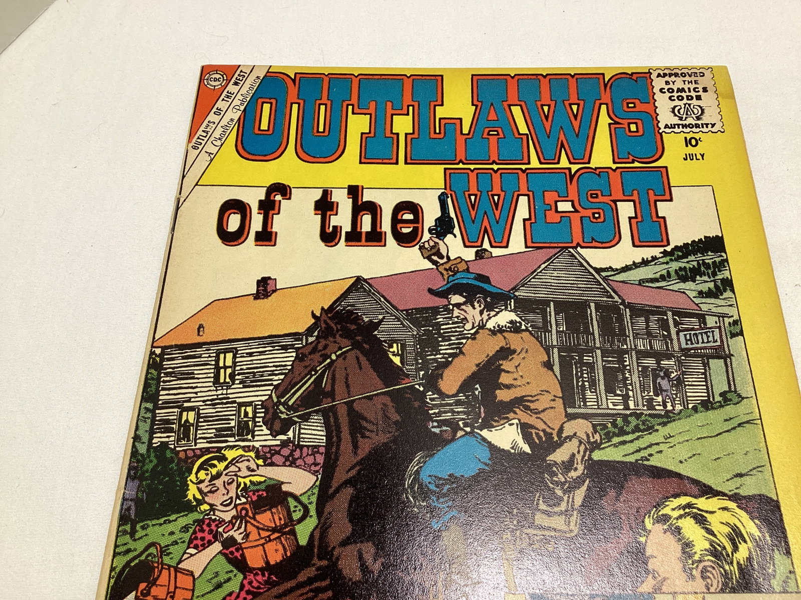 Outlaws of the West 26 Charlton Comic Book - 2