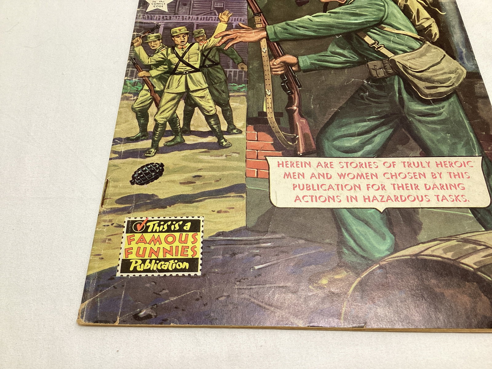 New Heroic Comics 83 Famous Funnies Comic Book - 4