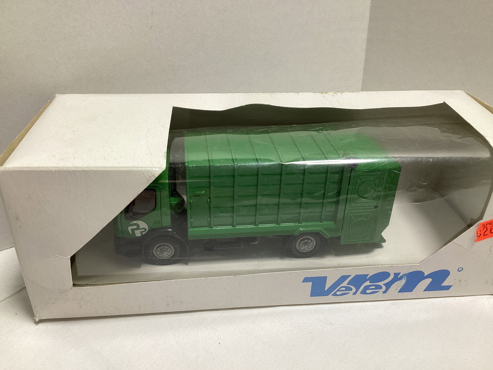 Two Verem Renault Garbage Truck Diecasts - 3