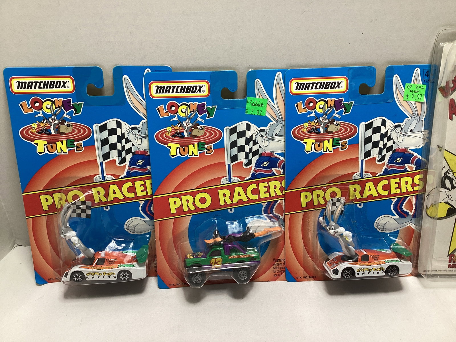Looney Tunes Racers and Watch - 2