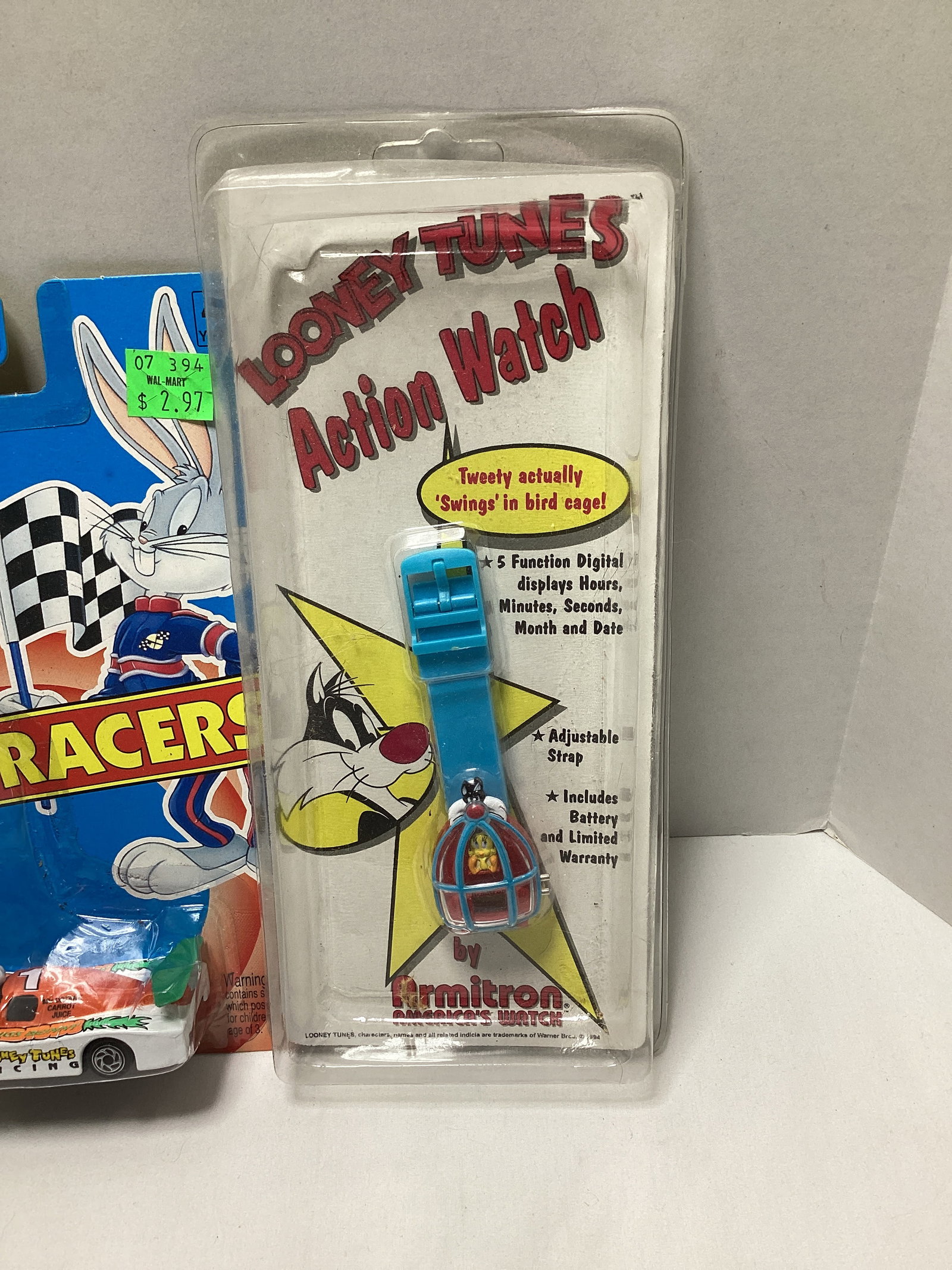 Looney Tunes Racers and Watch - 3
