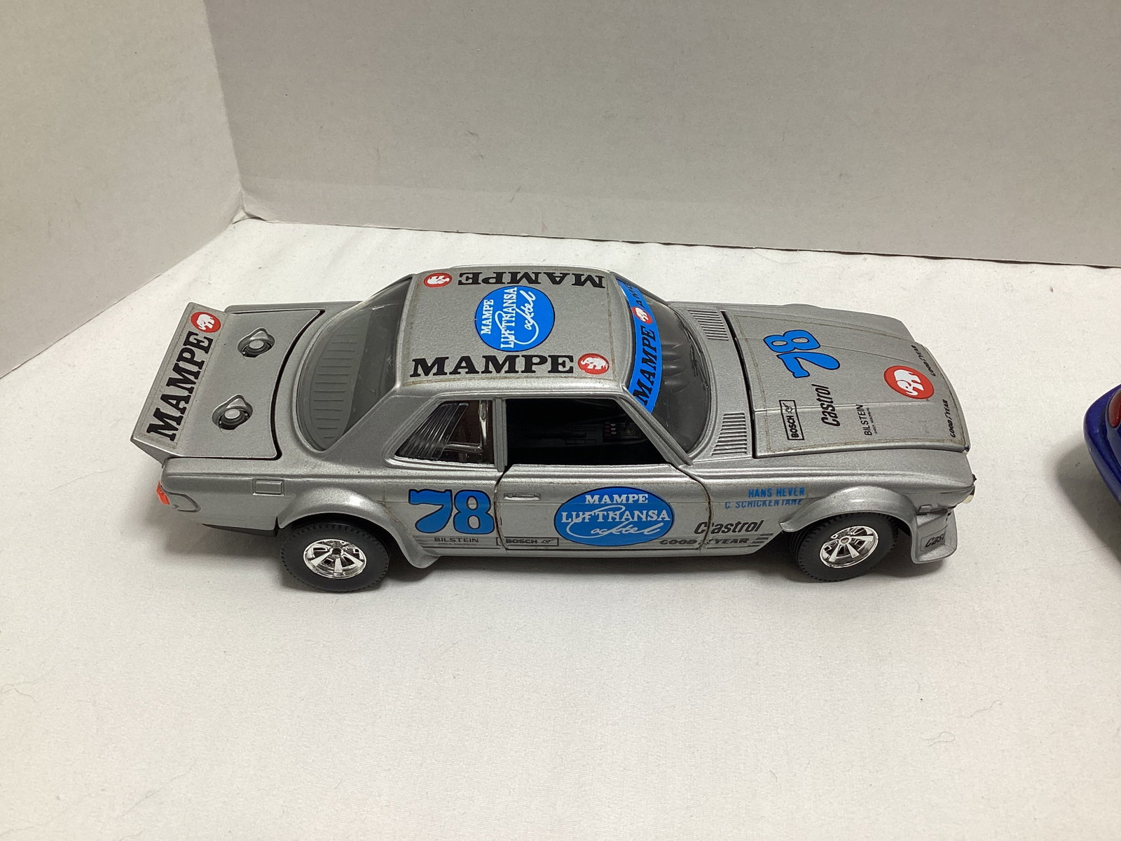 Dodge Viper and Mercedes 450 Rally Diecasts - 2
