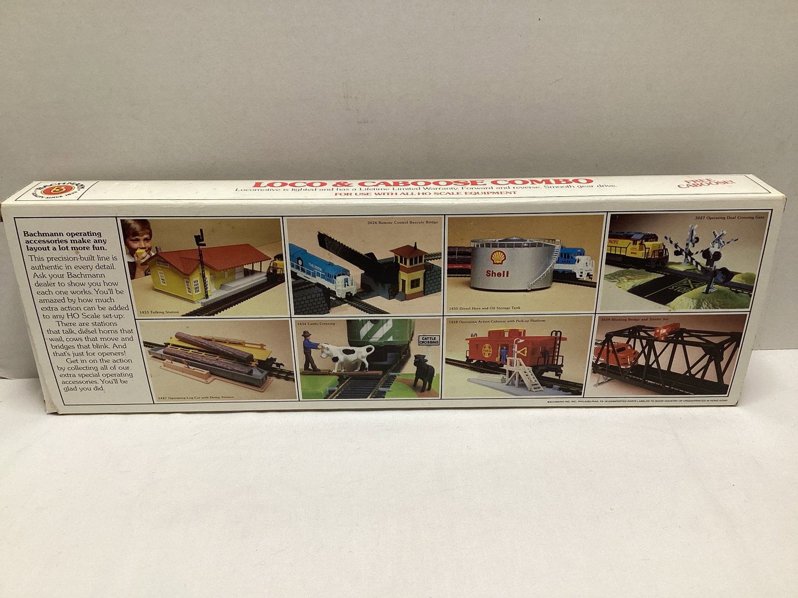 Bachmann HO Scale Locomotive and Caboose - 4