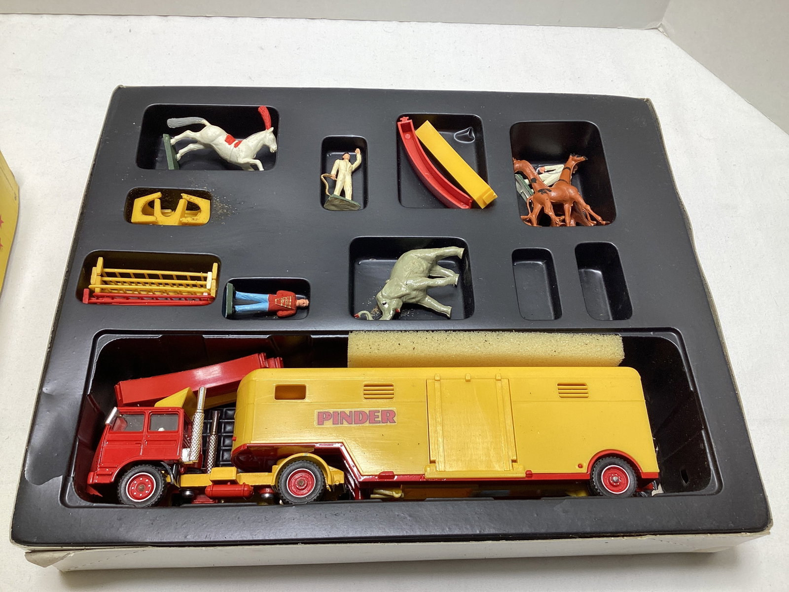 Two Verem Circus Sets - 4