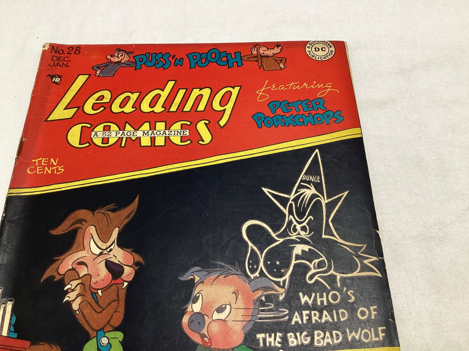 Leading Comics 28 DC Comic Book - 3