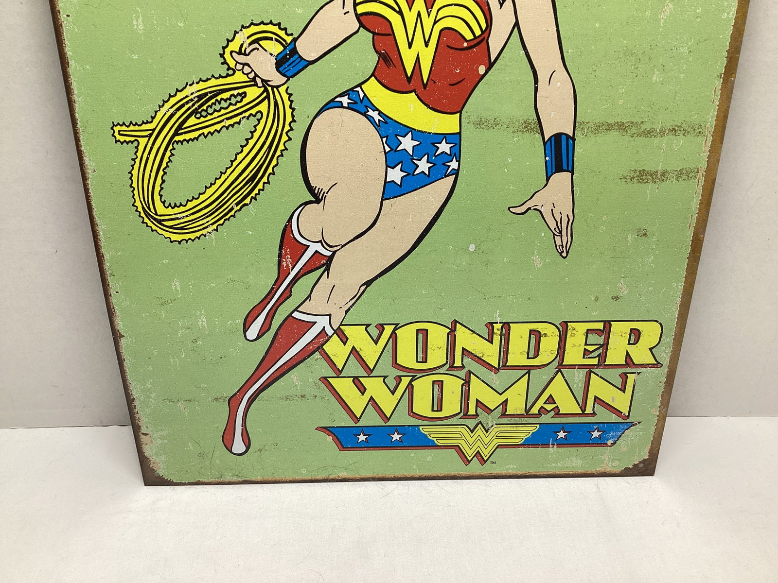 Wonder Woman Metal Sign - 3