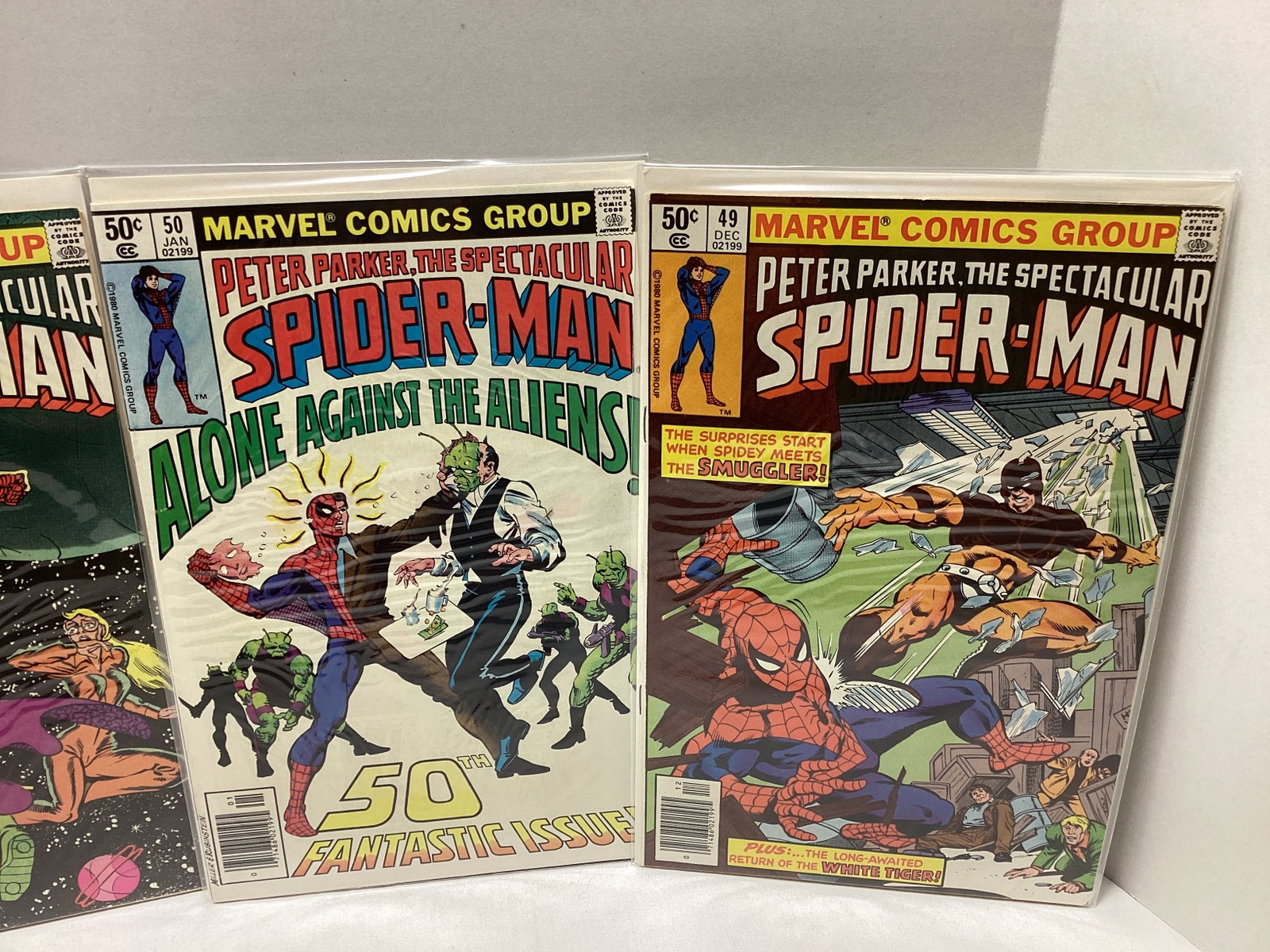 Four Spectacular Spider-Man Marvel Comic Books - 3