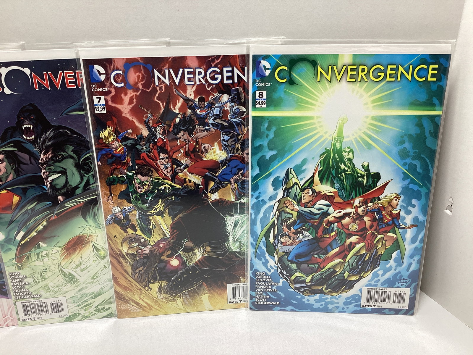 Five Convergence DC Comic Books - 2