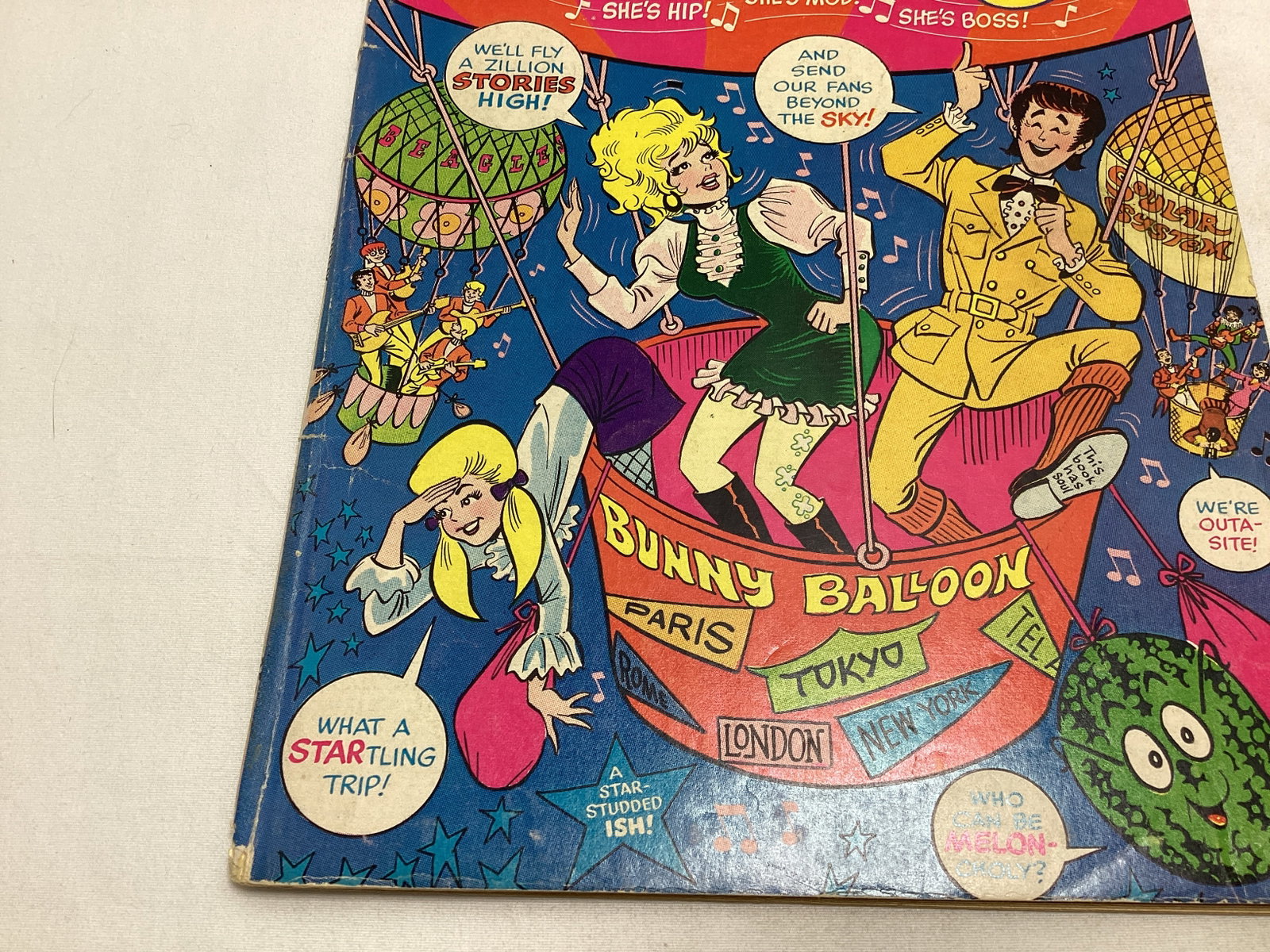 Bunny 8 Harvey Comic Book - 4
