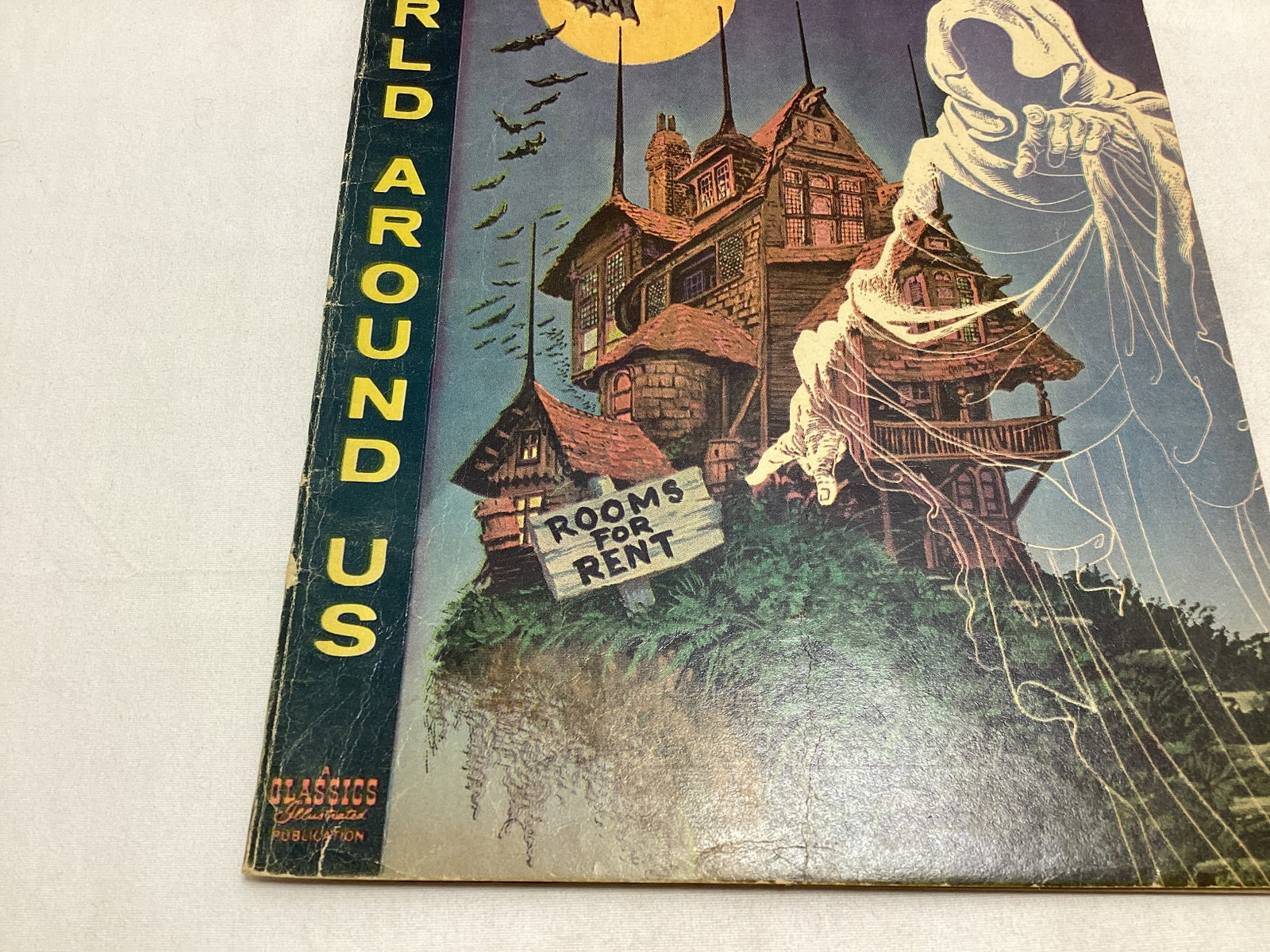The World Around Us 24 Ghosts Classics Illustated Comic Book - 4