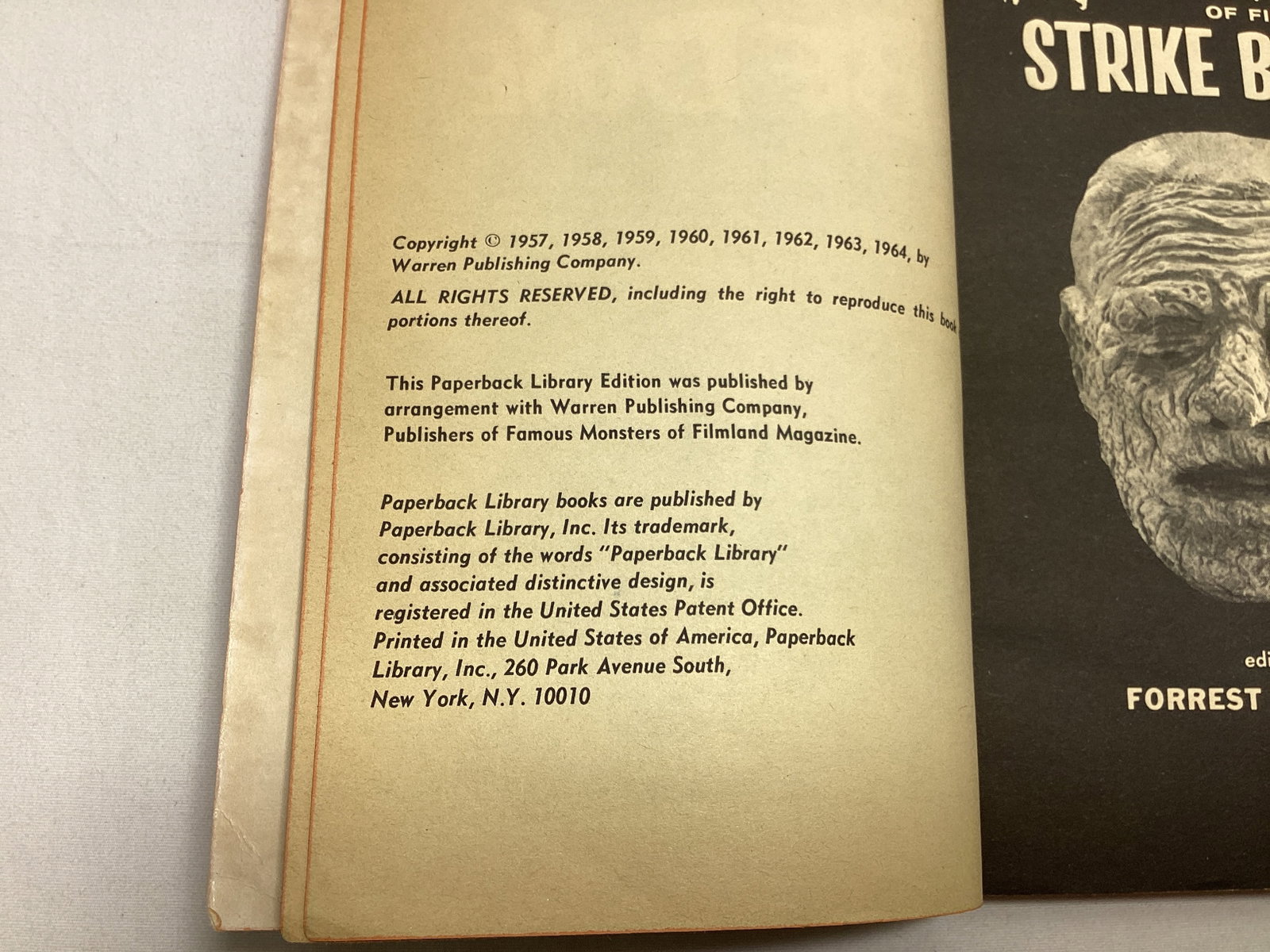 Famous Monsters of Filmland Strike Back 3 - 5