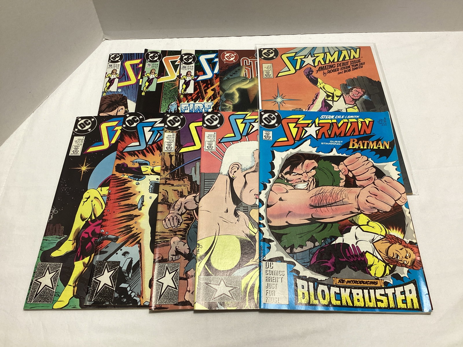 10 Starman DC Comic Books: .