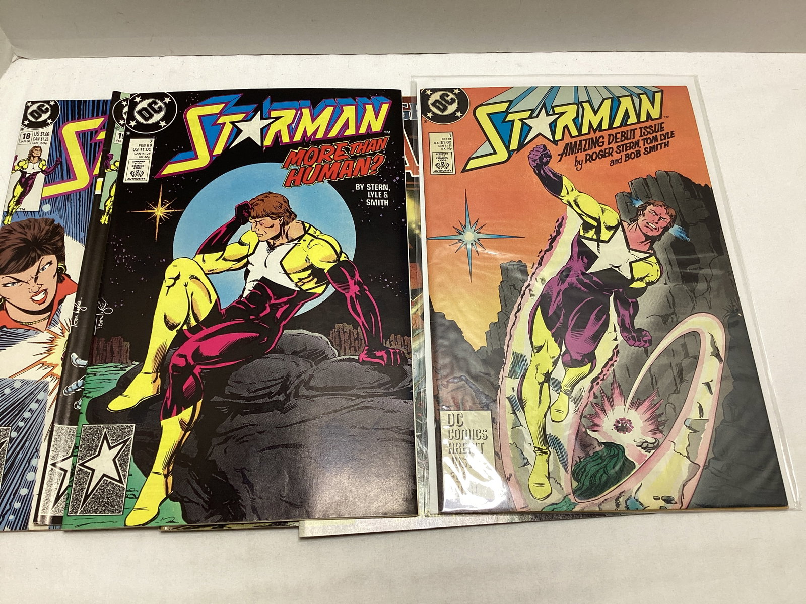 10 Starman DC Comic Books - 4