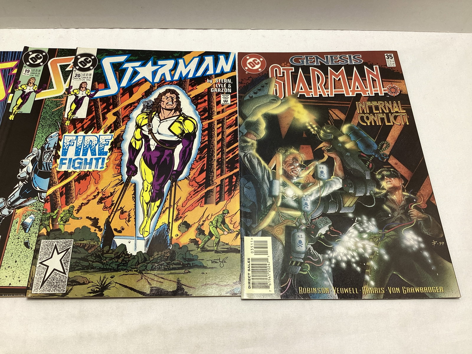 10 Starman DC Comic Books - 5